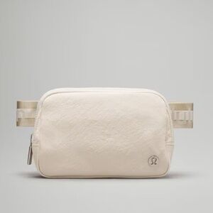 lululemon athletica Everywhere Belt Bag Wordmark